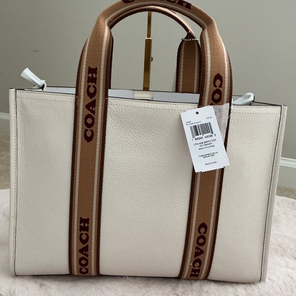 Coach Tote Large New with Tags - Picture 3 of 3